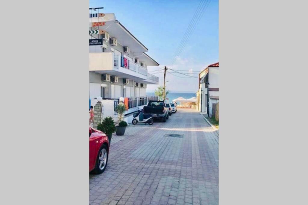 Polychrono New 2 Bedroom Apt. Just By The Sea! Exterior foto